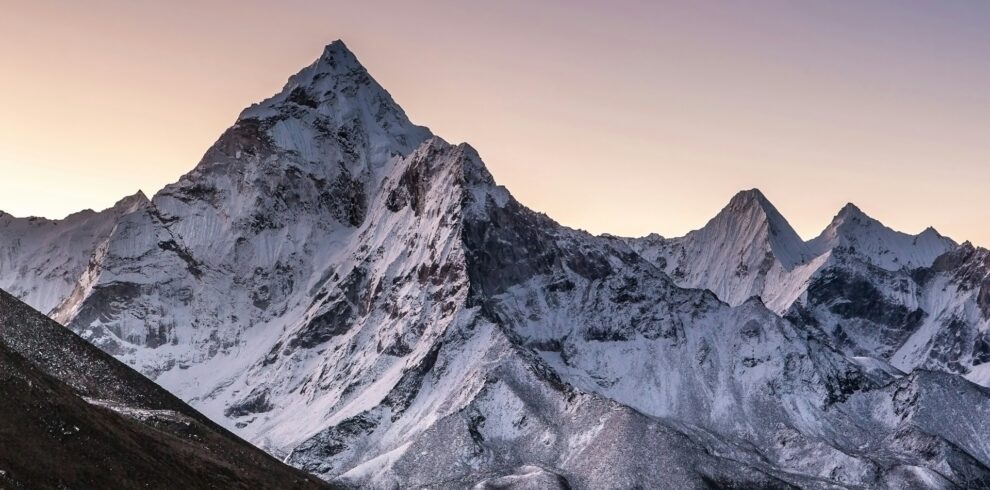 Lobuche